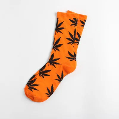 Calcetines Casuales de Algodón Premium – Diseño Único de Hojas de Cannabis y Motivos Naturales

Descubre la combinación perfecta entre estilo, comodidad y calidad con nuestros calcetines casuales unisex, diseñados espe