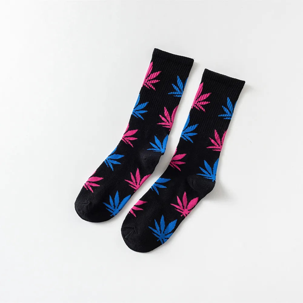 Calcetines Casuales de Algodón Premium – Diseño Único de Hojas de Cannabis y Motivos Naturales

Descubre la combinación perfecta entre estilo, comodidad y calidad con nuestros calcetines casuales unisex, diseñados espe