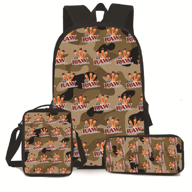 Set creativo de mochila, cartuchera y portador de porros – ¡Estilo y Originalidad en Cada Uso! 🌿🎨

Set perfecto para quienes buscan brillar con su personalidad en cada momento. Incluye bolsas multifuncionales: mochil
