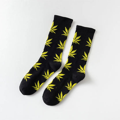 Calcetines Casuales de Algodón Premium – Diseño Único de Hojas de Cannabis y Motivos Naturales

Descubre la combinación perfecta entre estilo, comodidad y calidad con nuestros calcetines casuales unisex, diseñados espe