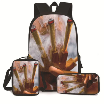 Set creativo de mochila, cartuchera y portador de porros – ¡Estilo y Originalidad en Cada Uso! 🌿🎨

Set perfecto para quienes buscan brillar con su personalidad en cada momento. Incluye bolsas multifuncionales: mochil