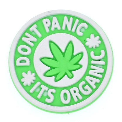 Accesorios (Encantos) para Zapatos con Temática de Cannabis – Accesorios Únicos para Crocs, Jeans y Más 🌿🔥

Descubre estos accesorios colgantes (encantos) para zapatos inspirados en el cannabis , perfectos para per