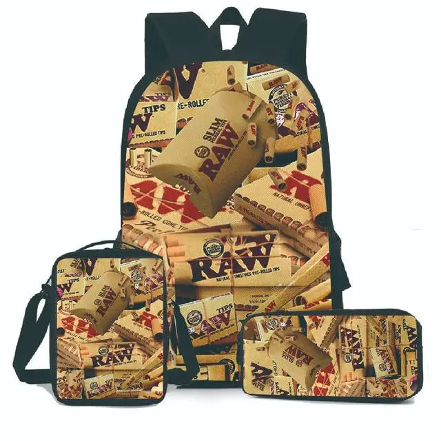 Set creativo de mochila, cartuchera y portador de porros – ¡Estilo y Originalidad en Cada Uso! 🌿🎨

Set perfecto para quienes buscan brillar con su personalidad en cada momento. Incluye bolsas multifuncionales: mochil