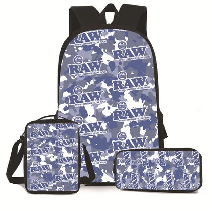 Set creativo de mochila, cartuchera y portador de porros – ¡Estilo y Originalidad en Cada Uso! 🌿🎨

Set perfecto para quienes buscan brillar con su personalidad en cada momento. Incluye bolsas multifuncionales: mochil
