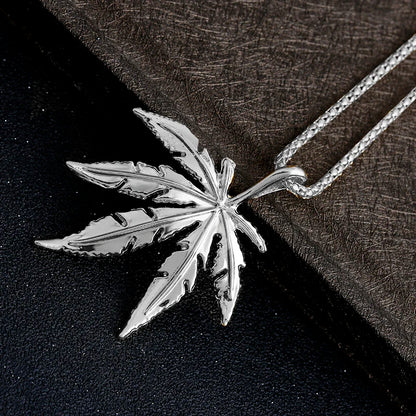 Collar con Colgante de Hoja de Cannabis – Joyería Unisex Inspirada en la Naturaleza 🌿

Descubre este collar premium con diseño de hoja de cannabis , perfecto para mujeres y hombres que buscan un estilo único y moderno