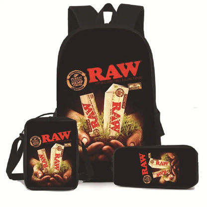 Set creativo de mochila, cartuchera y portador de porros – ¡Estilo y Originalidad en Cada Uso! 🌿🎨

Set perfecto para quienes buscan brillar con su personalidad en cada momento. Incluye bolsas multifuncionales: mochil