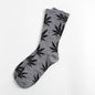 Calcetines Casuales de Algodón Premium – Diseño Único de Hojas de Cannabis y Motivos Naturales

Descubre la combinación perfecta entre estilo, comodidad y calidad con nuestros calcetines casuales unisex, diseñados espe