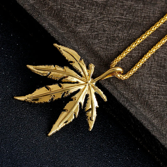Collar con Colgante de Hoja de Cannabis – Joyería Unisex Inspirada en la Naturaleza 🌿

Descubre este collar premium con diseño de hoja de cannabis , perfecto para mujeres y hombres que buscan un estilo único y moderno